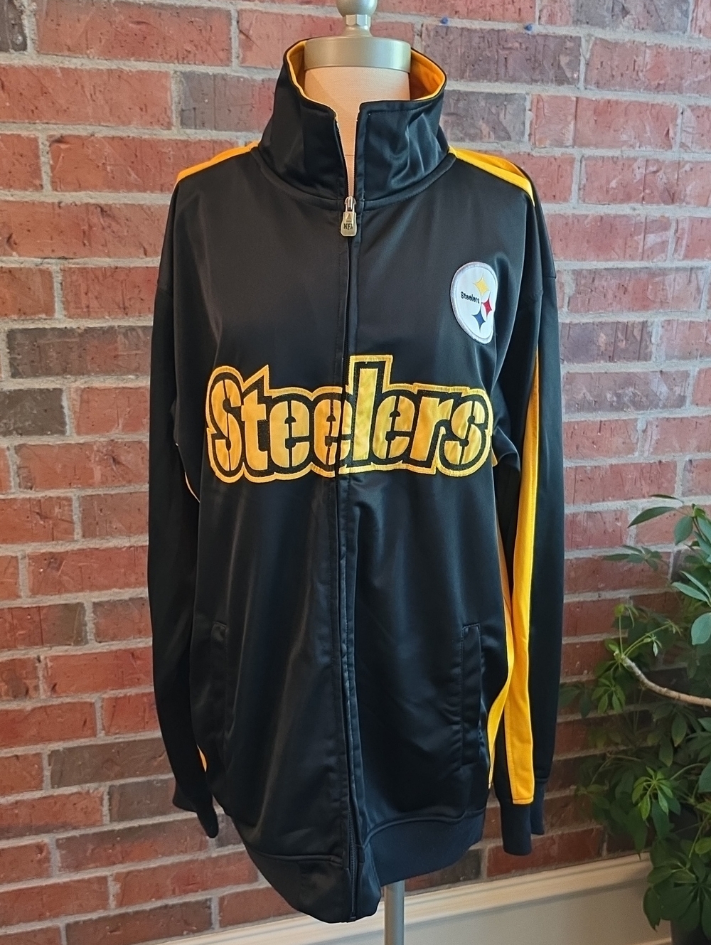 NFL Pittsburgh Steelers Black and Gold Lightweight Track Jacket Mens XLT